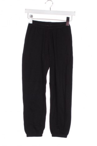 Dětské tepláky Unbranded, Velikost 8-9y/ 134-140 cm, Barva Černá, Cena  239,00 Kč