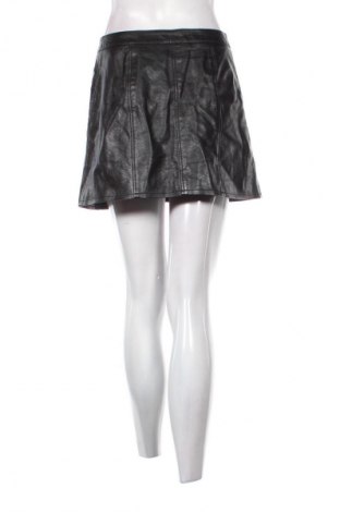 Kožená sukňa  H&M Divided, Veľkosť M, Farba Čierna, Cena  9,72 €