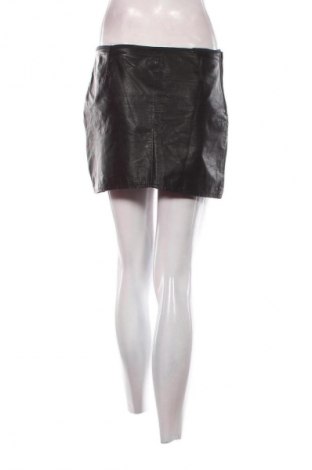 Lederrock United Colors Of Benetton, Größe M, Farbe Schwarz, Preis 20,99 €
