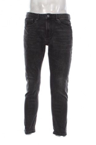 Férfi farmernadrág Pull&Bear, Méret L, Szín Szürke, Ár 5 229 Ft