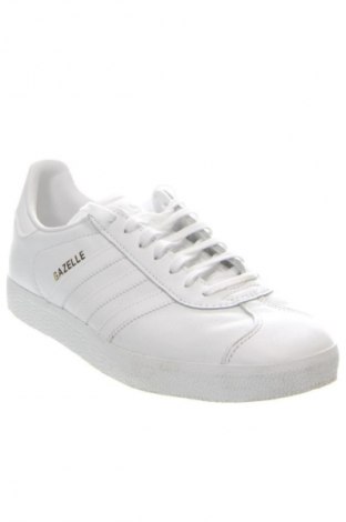 Мъжки обувки Adidas, Размер 42, Цвят Бял, Цена 164,99 лв.