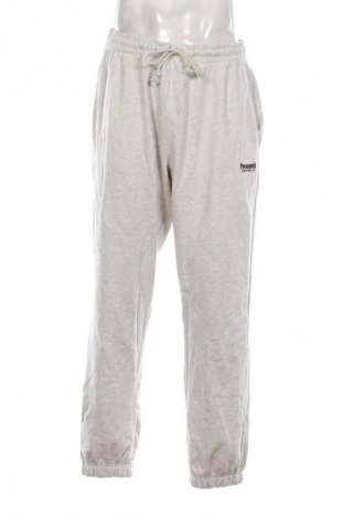 Pantaloni trening de bărbați Hummel, Mărime XL, Culoare Gri, Preț 214,99 Lei