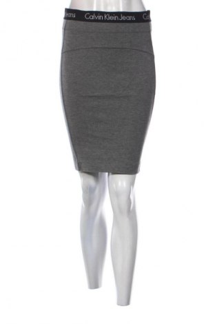 Fustă Calvin Klein Jeans, Mărime S, Culoare Gri, Preț 178,95 Lei