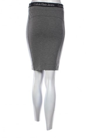 Fustă Calvin Klein Jeans, Mărime S, Culoare Gri, Preț 178,95 Lei