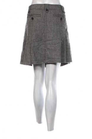 Rock Esprit, Größe M, Farbe Grau, Preis € 28,99