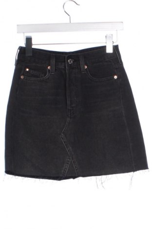 Sukně H&M, Velikost XS, Barva Černá, Cena  371,00 Kč