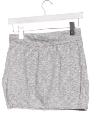 Fustă H&M Divided, Mărime XS, Culoare Gri, Preț 46,10 Lei