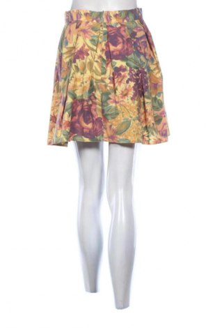 Fustă Lashez, Mărime M, Culoare Multicolor, Preț 50,00 Lei