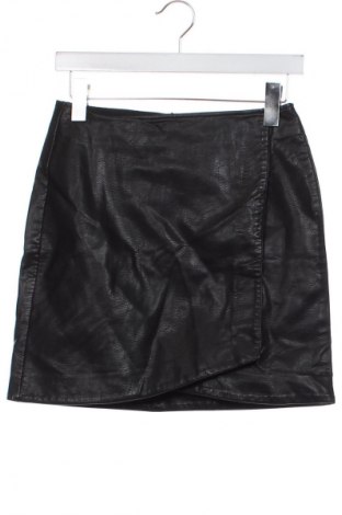 Fustă Stradivarius, Mărime XS, Culoare Negru, Preț 50,37 Lei