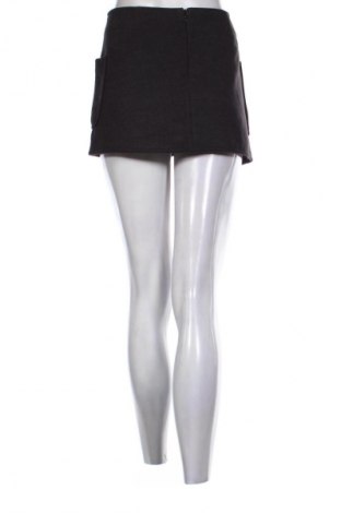 Rock United Colors Of Benetton, Größe XL, Farbe Schwarz, Preis € 20,97