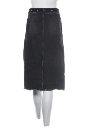 Пола Zara, Размер S, Цвят Черен, Цена 27,99 лв.