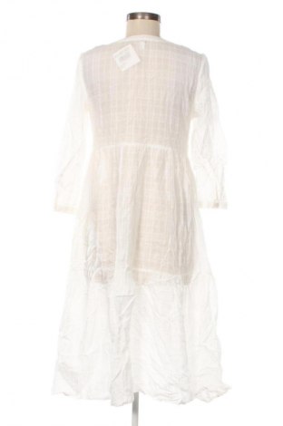 Ruha Alba Moda, Méret S, Szín Fehér, Ár 5 289 Ft