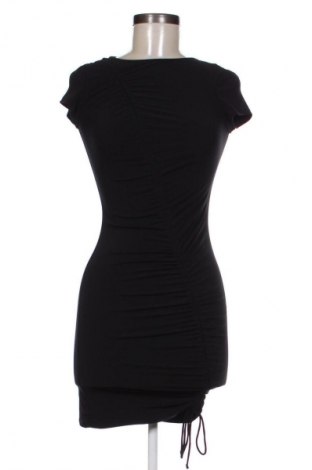 Φόρεμα Bershka, Μέγεθος XS, Χρώμα Μαύρο, Τιμή 14,83 €