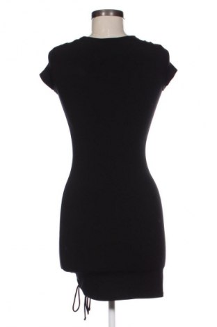 Φόρεμα Bershka, Μέγεθος XS, Χρώμα Μαύρο, Τιμή 14,83 €