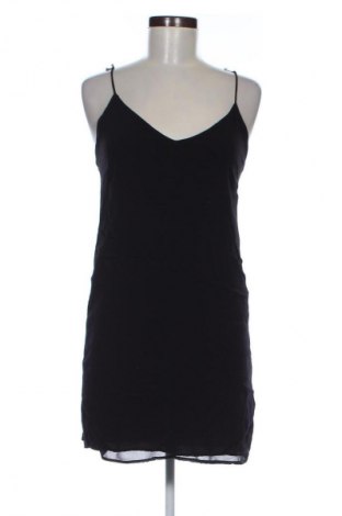 Šaty  Bershka, Velikost S, Barva Černá, Cena  367,00 Kč