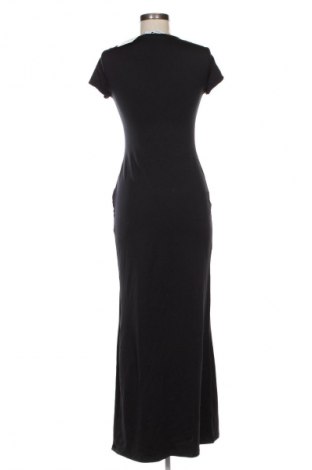 Kleid Bershka, Größe L, Farbe Schwarz, Preis 14,83 €