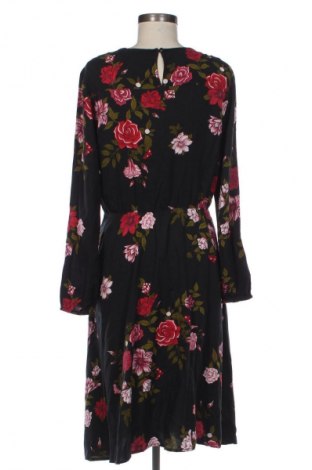 Kleid Bpc Bonprix Collection, Größe M, Farbe Mehrfarbig, Preis 14,91 €