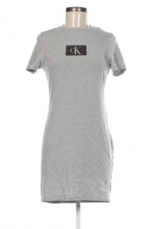 Ruha Calvin Klein, Méret M, Szín Szürke, Ár 33 119 Ft
