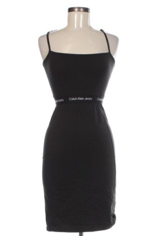 Рокля Calvin Klein Jeans, Размер S, Цвят Черен, Цена 157,99 лв.