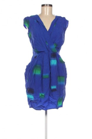 Рокля Closet London, Размер M, Цвят Многоцветен, Цена 82,99 лв.
