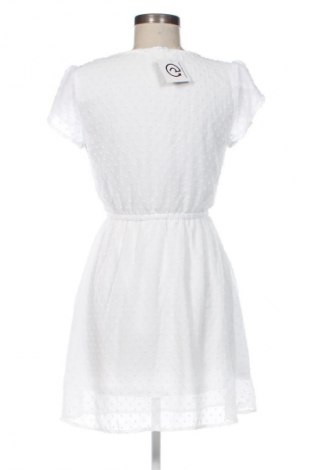 Φόρεμα Cropp, Μέγεθος S, Χρώμα Λευκό, Τιμή 24,57 €