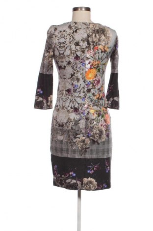 Kleid Daphne, Größe M, Farbe Mehrfarbig, Preis € 13,30
