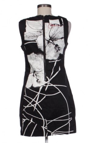 Šaty  Desigual, Velikost M, Barva Vícebarevné, Cena  2 368,00 Kč