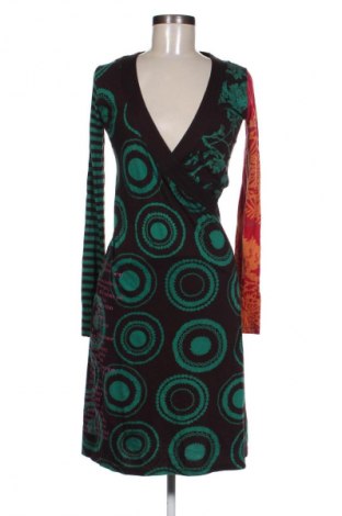 Рокля Desigual, Размер S, Цвят Многоцветен, Цена 99,68 лв.