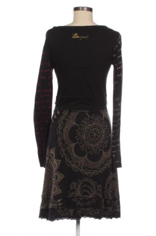 Šaty  Desigual, Velikost S, Barva Vícebarevné, Cena  1 038,00 Kč