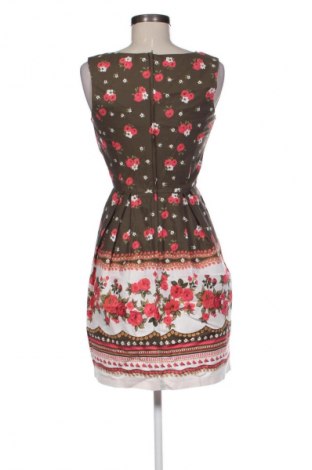 Šaty  Dorothy Perkins, Velikost M, Barva Vícebarevné, Cena  341,00 Kč