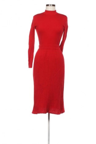 Šaty  Edc By Esprit, Velikost XS, Barva Červená, Cena  779,00 Kč