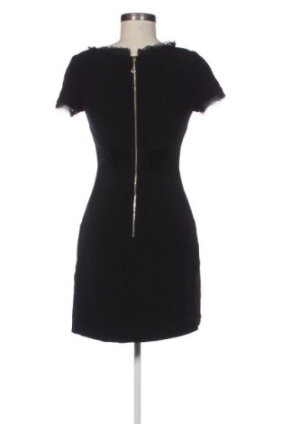 Šaty  Elisabetta Franchi, Velikost M, Barva Černá, Cena  2 291,00 Kč