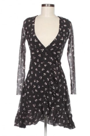 Kleid Ganni, Größe XS, Farbe Mehrfarbig, Preis 30,99 €