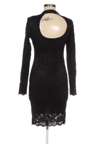 Šaty  Guess, Velikost S, Barva Černá, Cena  2 289,00 Kč