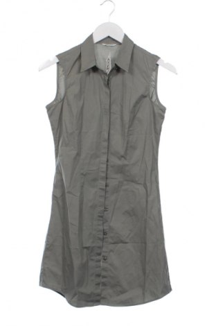 Šaty  Guess By Marciano, Veľkosť XS, Farba Sivá, Cena  50,64 €