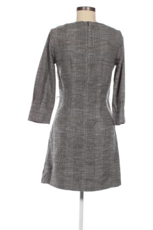 Šaty  H&M, Velikost M, Barva Vícebarevné, Cena  469,00 Kč