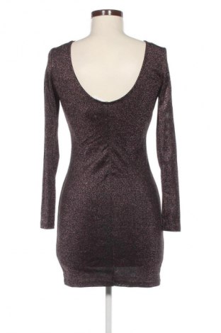Rochie H&M, Mărime M, Culoare Multicolor, Preț 100,99 Lei