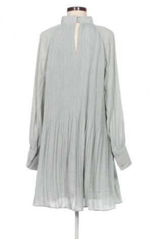 Kleid H&M, Größe L, Farbe Grün, Preis 20,99 €