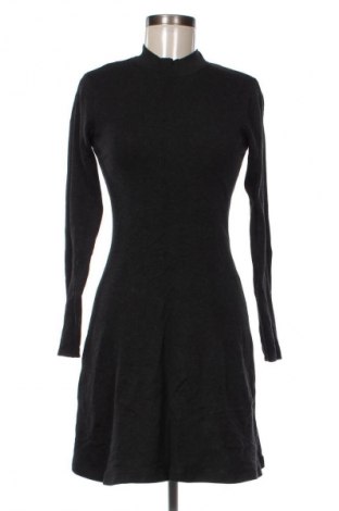 Kleid H&M, Größe M, Farbe Grau, Preis 14,83 €