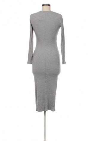 Šaty  H&M, Veľkosť S, Farba Sivá, Cena  16,95 €