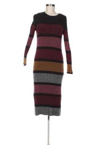 Šaty  H&M, Velikost M, Barva Vícebarevné, Cena  469,00 Kč