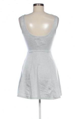 Kleid H&M Divided, Größe S, Farbe Grau, Preis 11,76 €