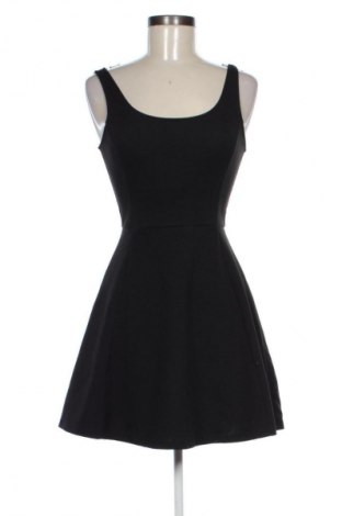 Šaty  H&M Divided, Veľkosť S, Farba Čierna, Cena  11,76 €