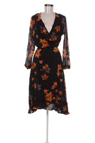 Rochie In Wear, Mărime M, Culoare Multicolor, Preț 283,99 Lei