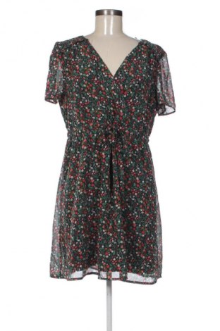 Kleid Kiabi, Größe L, Farbe Mehrfarbig, Preis 14,83 €