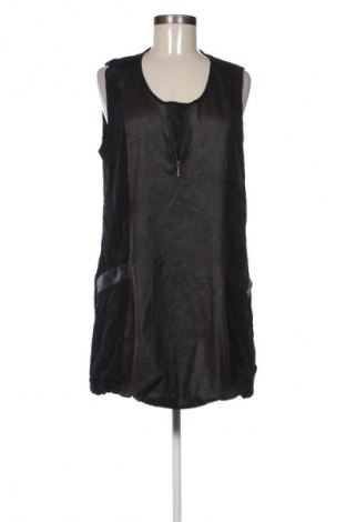 Sukienka Liberty, Rozmiar M, Kolor Czarny, Cena 110,00 zł