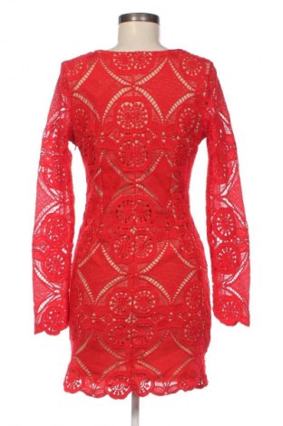 Kleid Love Triangle, Größe M, Farbe Rot, Preis 13,99 €