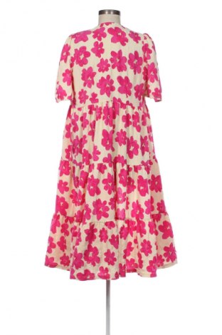 Kleid Monki, Größe S, Farbe Mehrfarbig, Preis 14,00 €