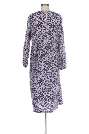 Kleid Monki, Größe M, Farbe Mehrfarbig, Preis € 18,99