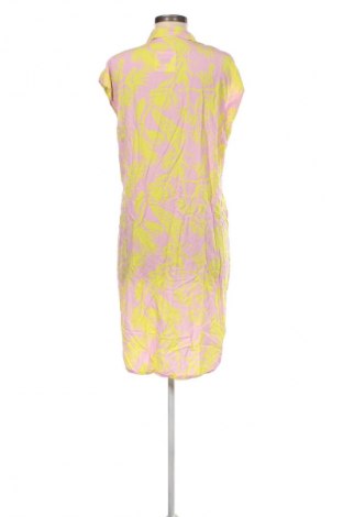 Рокля NEW COLLECTION, Размер M, Цвят Многоцветен, Цена 48,00 лв.